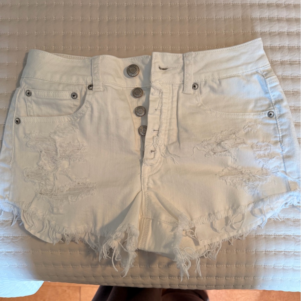American eagle White Distressed Women Shorts